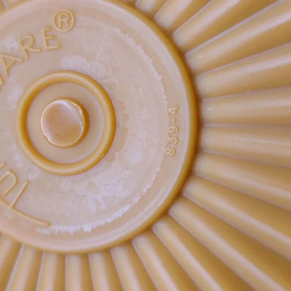 Tupperware excellent no